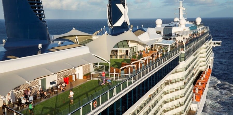 Celebrity Cruises führt auf seinen Schiffen Highspeed Internet ein