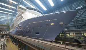 Anthem of the Seas im Dock der Meyer Werft (Bild Meyer Werft)