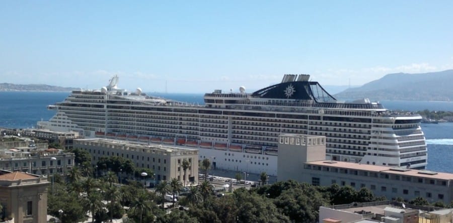 Neues Cruise Center in Hamburg bewältigt Wechsel von 7’000 Gästen der MSC Splendida ohne Probleme