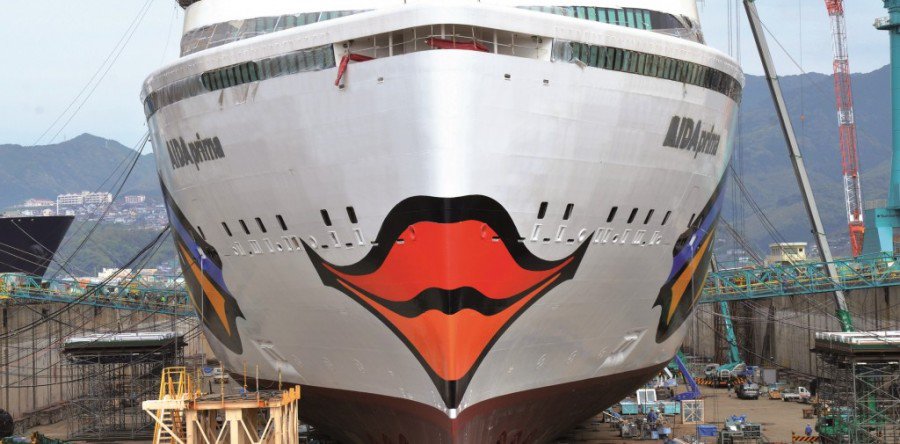 Kussmund auf der AIDA Prima erstrahlt über 150 Quadratmeter