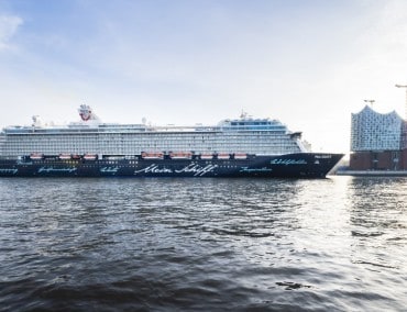 Mein Schiff 4 ist Schiff des Jahres 2016