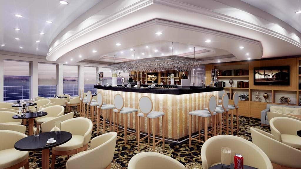 Elegante Panoramabar der Excellence Katharina (Bild Reisebüro Mittelthurgau)