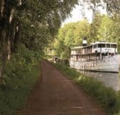 Mit historischen Schiffen den Göta-Kanal entdecken – Nostalgie und Naturgenuss pur