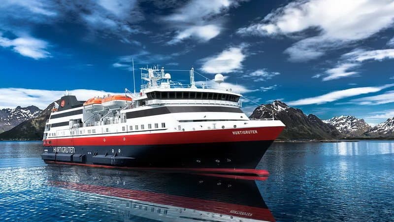 Hurtigruten modernisiert seine Post- und Expeditionsschiffe