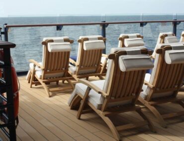 Liegen reservieren im Urlaub – Warum das Handtuch-Thema alle beschäftigt
