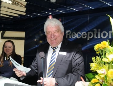 Hans Meiser begleitet als Kreuzfahrtdirektor 2016 sechs Reisen der MS Hamburg