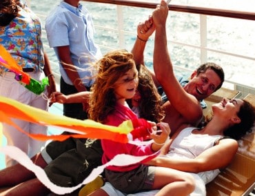 Costa Kreuzfahrten lädt Familien zum Farm Fest auf einem Griechischen Bauernhof
