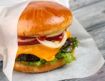 Die Mein Schiff Wohlfühlflotte bietet neu sechs kostenlose Burger an Bord an