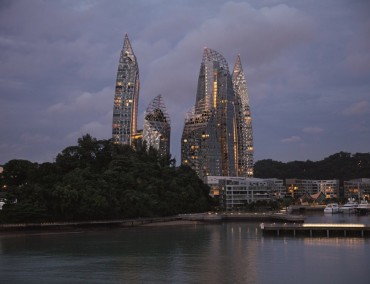 Mein Schiff 1 ist in Singapur eingetroffen und startet zu Kreuzfahrten in Südostasien