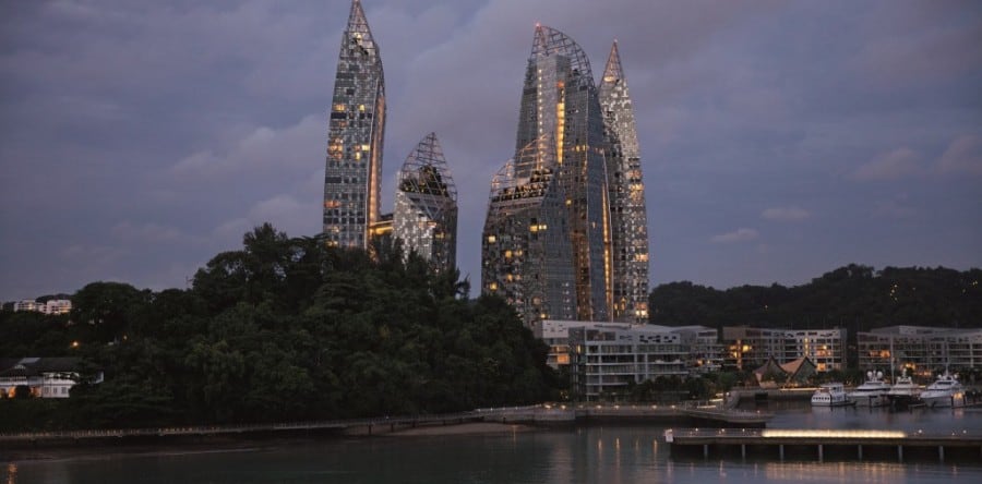 Mein Schiff 1 ist in Singapur eingetroffen und startet zu Kreuzfahrten in Südostasien