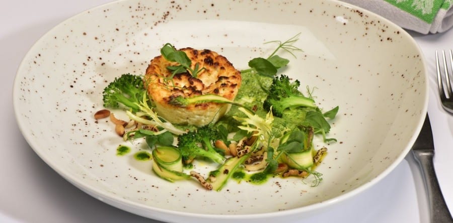 MS Koningsdam mit eigenem Micro Greens Kräutergarten