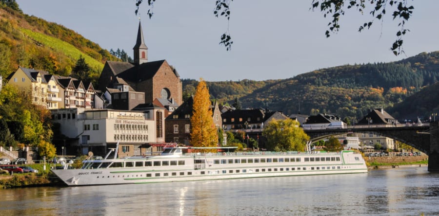 Mit der MS Douce France und zu Fuß zu den schönsten Tälern an Rhein, Mosel und Saar