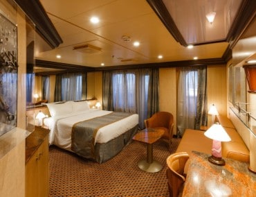 Costa Kreuzfahrten führt Butler- und weitere Services für Suiten-Gäste ein