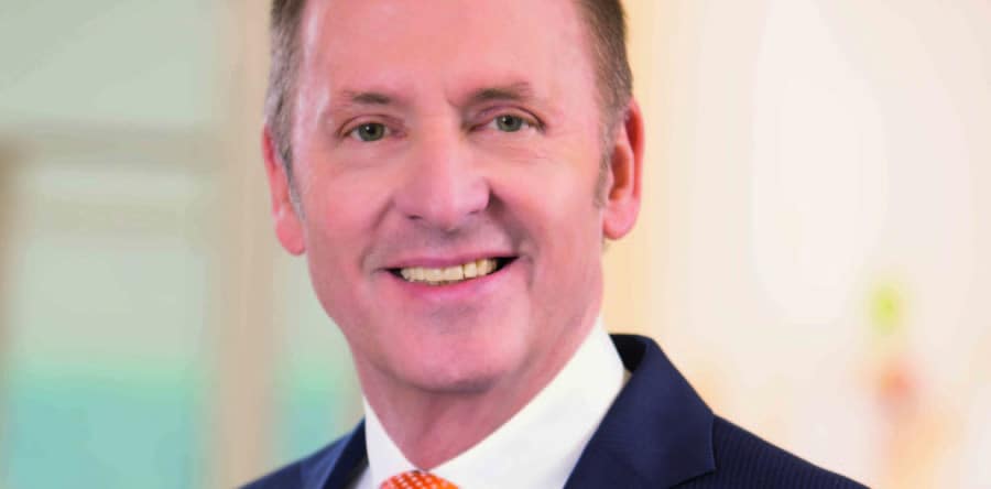Karl J. Pojer gibt Führung von Hapag-Lloyd Cruises ab