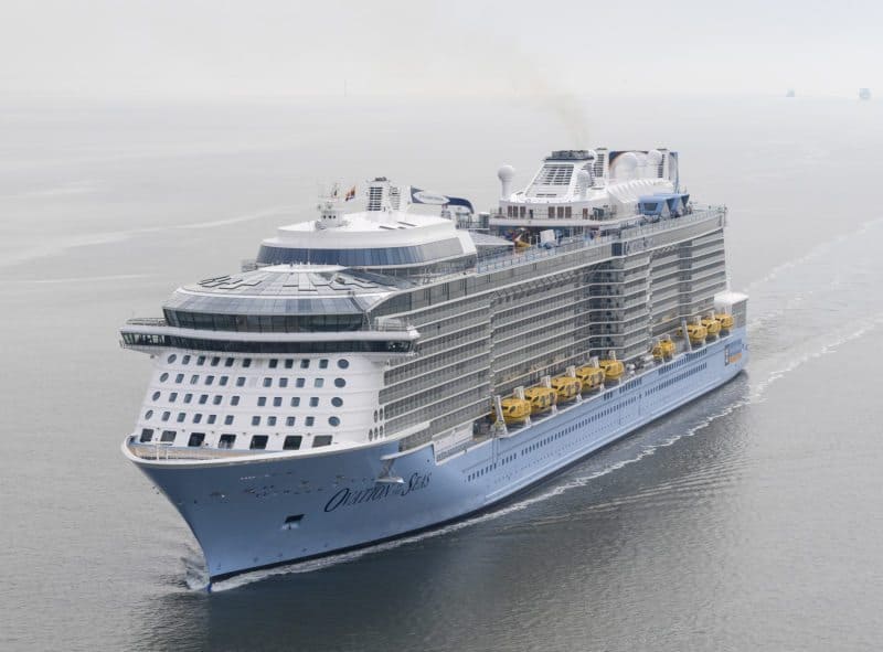 Ovation of the Seas an Royal Caribbean übergeben