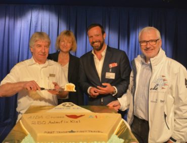 “Kiel ist stolz heute und in Zukunft AIDA-Basishafen zu sein”