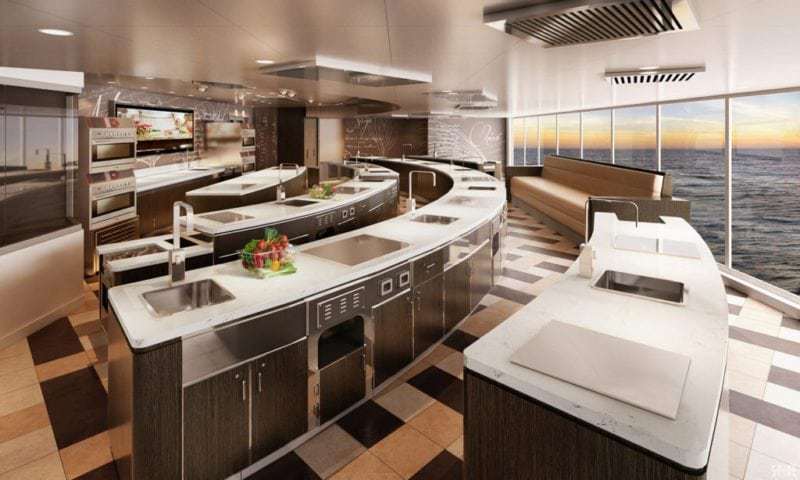 Seven Seas Explorer Culinary Arts Kitchen (Bild Regent Seven Seas Cruises)