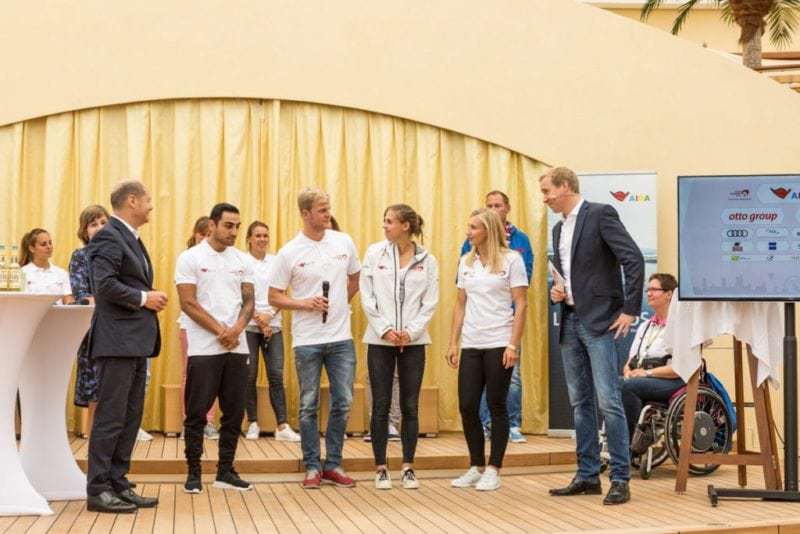 Hamburger Olympia-Sportler an Bord der AIDA Prima verabschiedet