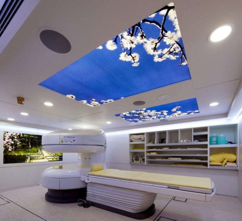 Die Genting Dream verfügt sogar über ein MRT an Bord (Bild Meyer Werft)