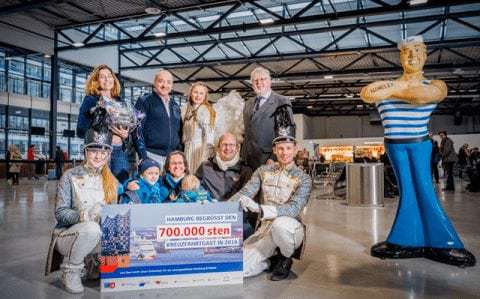 Hamburg begrüsst den 700’000sten Kreuzfahrtpassagier