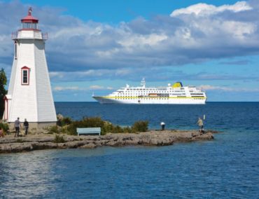 Mit der MS Hamburg 4.000 Kilometer durch den faszinierenden Amazonas-Dschungel