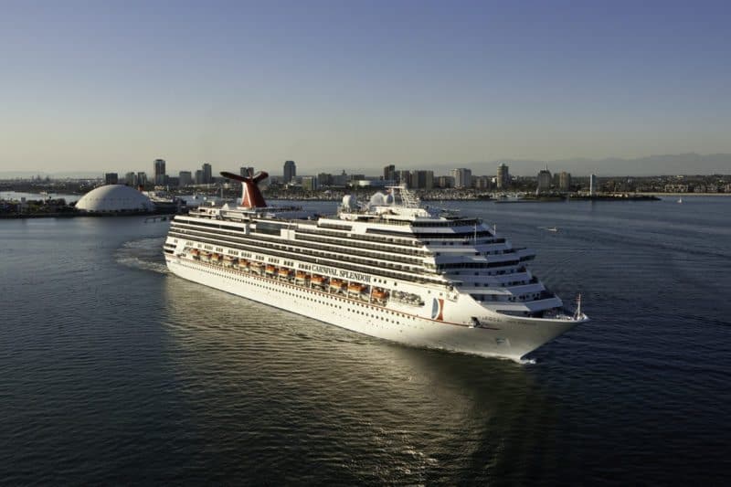 Carnival Cruise Line hat als erste US-Reederei wieder alle Schiffe in Betrieb