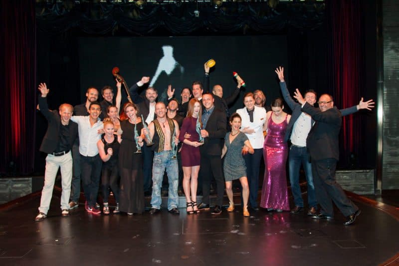Kraftakrobat Willy Welden gewinnt den Zuschauerpreis bei „Artistika of the sea“