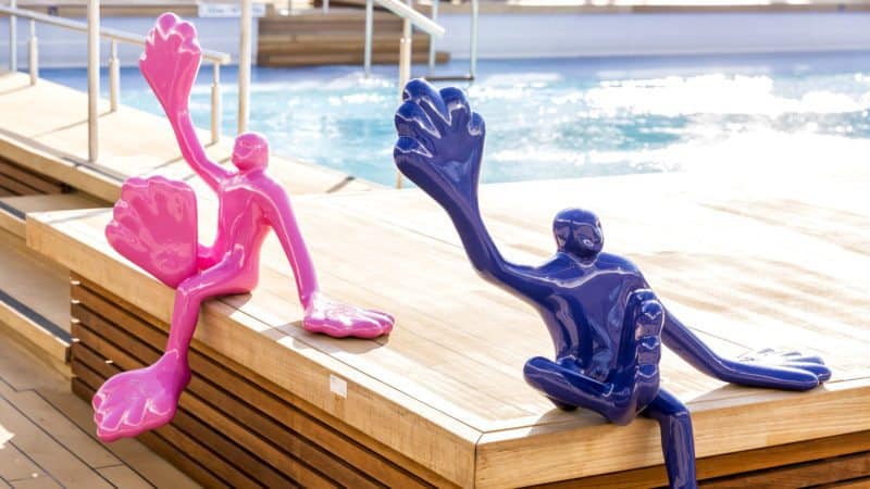 Denkmal für Udo Lindenberg auf der Mein Schiff 6