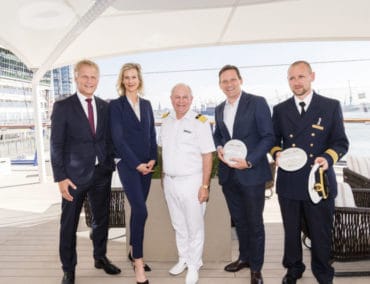 Mein Schiff 6 erstmals in Hamburg