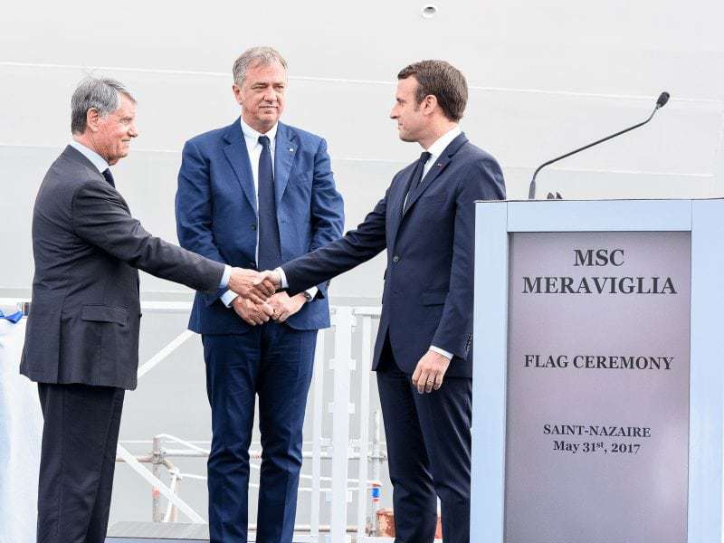 Flaggenzeremonie läutet Tauffeierlichkeiten der MSC Meraviglia ein