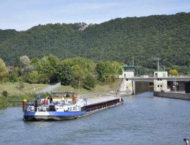 Brücken und Schleusen des Main-Donau Kanals müssen saniert werden