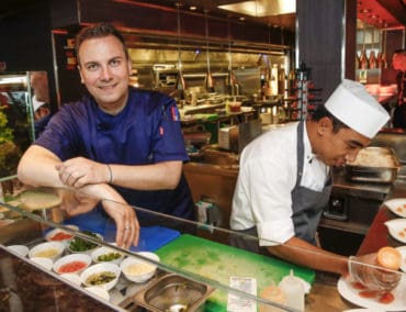 Meet & Greet mit Sternekoch Tim Raue an Bord der Mein Schiff Flotte
