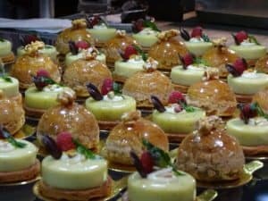 Macht Lust auf mehr: Desservariationen bei Oceania Cruises (Bild Bassi)