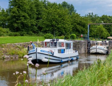 Frankreich mit vier Hausboot-Städtetrips entdecken