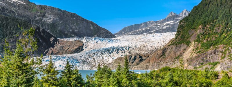 Premieren Kreuzfahrt für Queen Elizabeth in Alaska