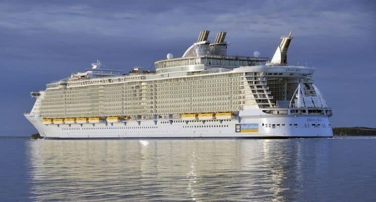 Europa-Premiere der vergrösserten Oasis of the Seas