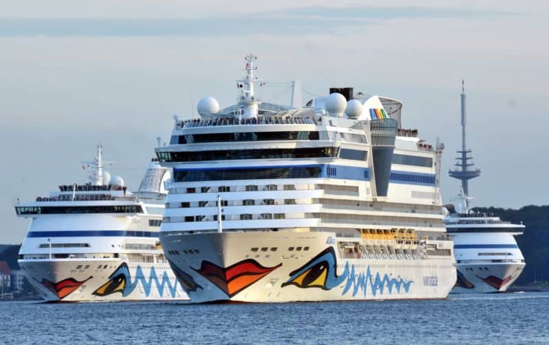 Aida Schiffe Gucken In Hamburg Kiel Und Warnemünde