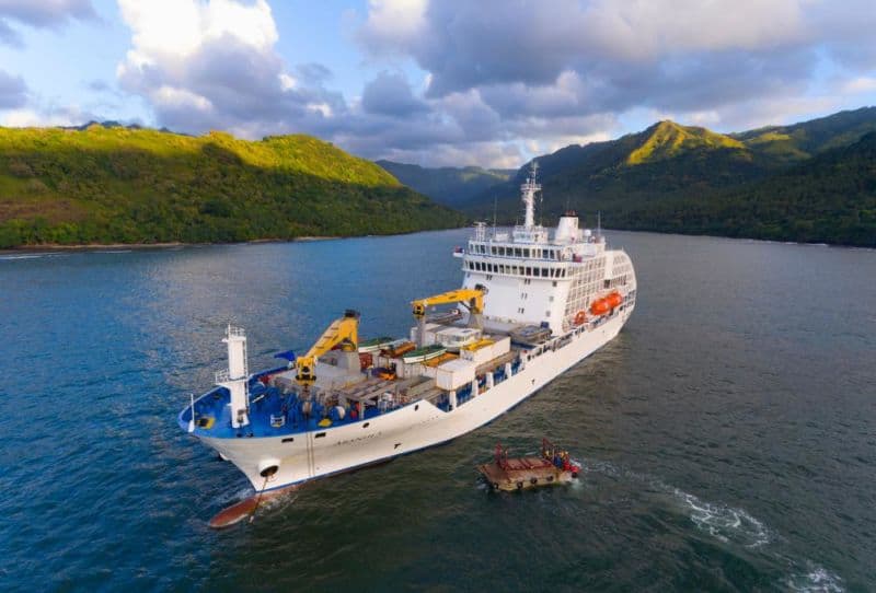 Aranui 5 steuert erstmals Pitcairn an, wo die Meuterei auf der Bounty ihr Ende fand