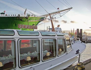 „Kleinste Kreuzfahrt der Welt“: Mit der MS Senator ins Alte Land