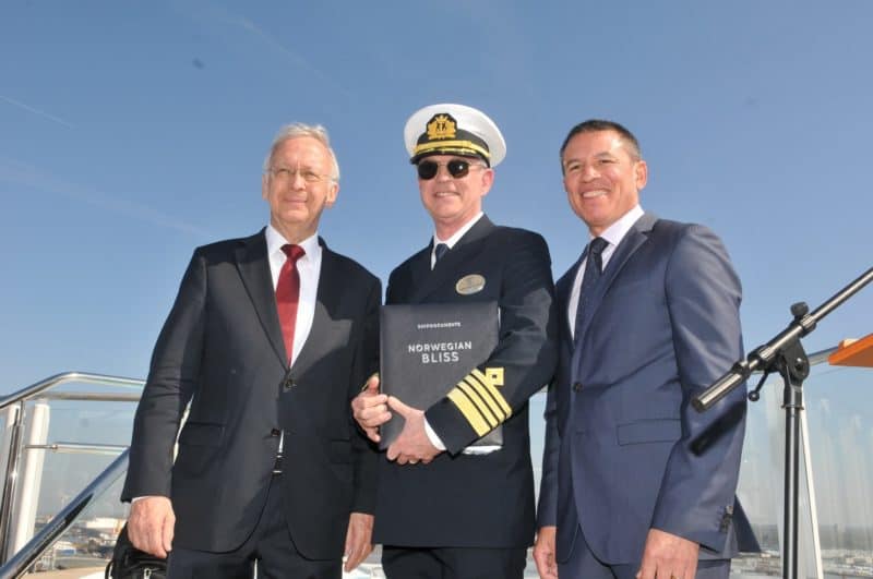 Norwegian Cruise Line nimmt die Norwegian Bliss in Empfang