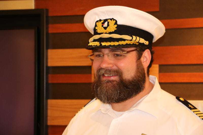 Was tun Kapitän Boris Becker und seine Crew der AIDA Perla zur Zeit vor Barbados?