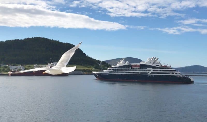 Le Lapérouse -neue Ponant Kreuzfahrtyacht offiziell an Reederei übergeben