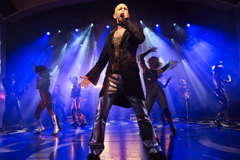 Schweizer Pop Duo Yello erobert die AIDA Nova