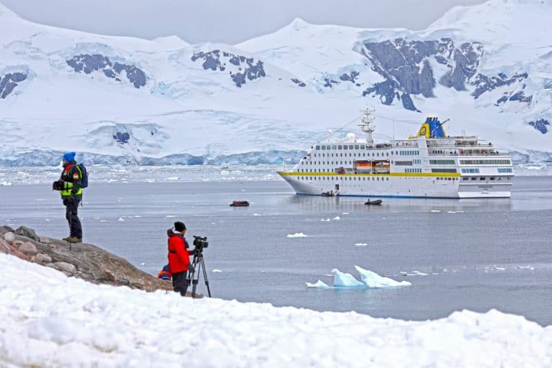 MS »Hamburg«: Genesen-Status reicht für Mitreise nicht