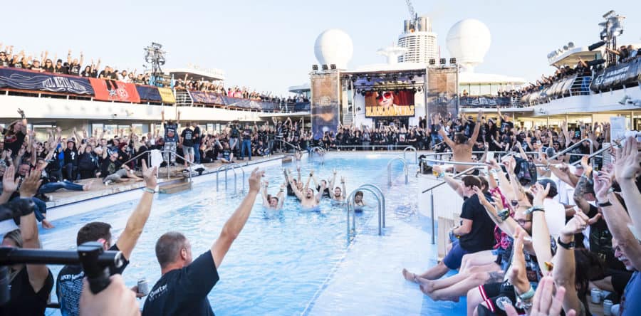 2’500 Metalheads bringen die Nordsee zum Beben