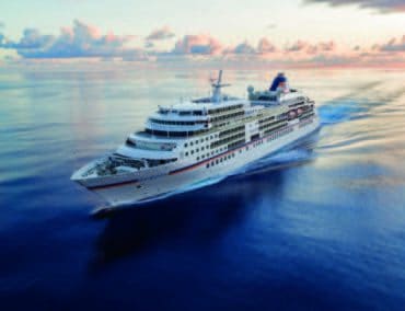 MS Europa 2 und MS Europa verteidigen Bestnote Fünf-Sterne-Plus im Berlitz Cruise Guide 2019