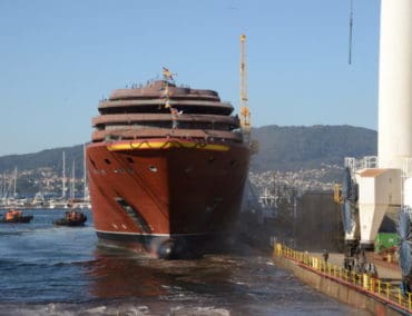 Stapellauf der ersten Ritz-Carlton Yacht