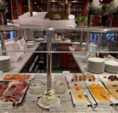 Vom Händewaschen bis zum Sitzplatz: Die wichtigsten Regeln am Kreuzfahrt Buffet