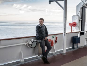 Lucas Gregorowicz: “Eine Kreuzfahrt vermittelt den Schein eines Abenteuers”