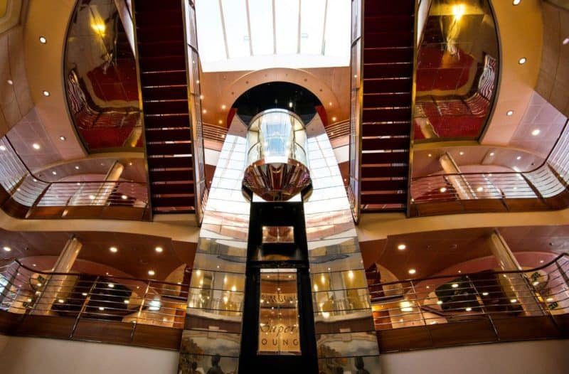 Zweite Fährverbindung von Genua nach Sardinien